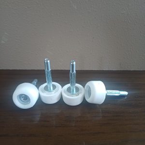 Rueda Inferior Cortina Camión Botellero